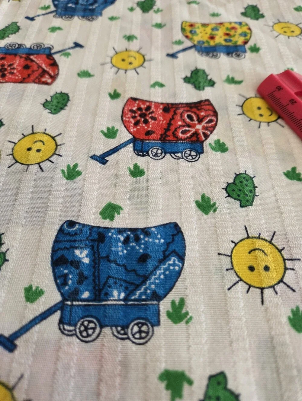 Vintage 1970's - 1980's COVERED WAGONS 100% Cotton Sewing Quilting Craft Fabric